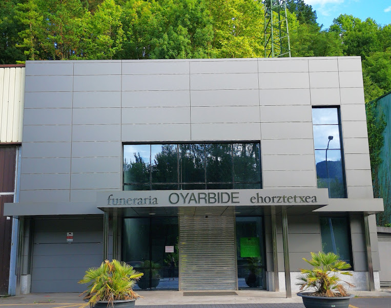 Oyarbide-Beilatokia-Ehortzetxea-Tanatorio-Funeraria-2